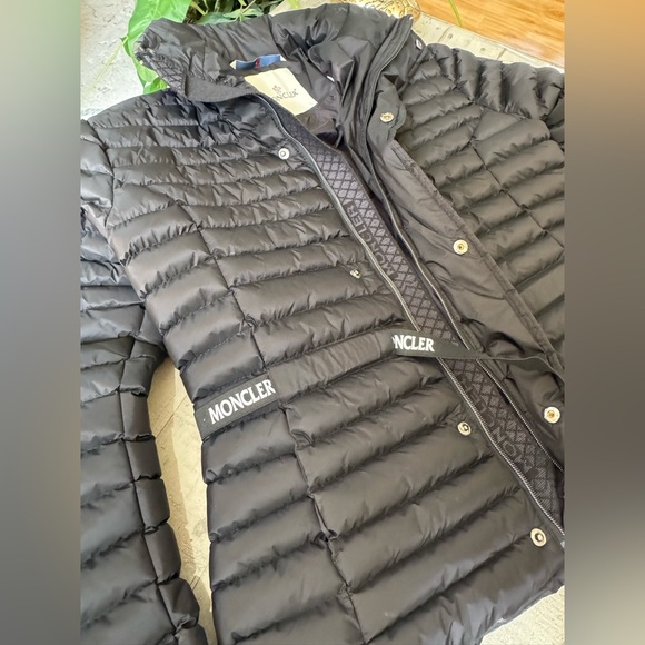 Moncler Black Puffer Jacket - Picture 4 of 12